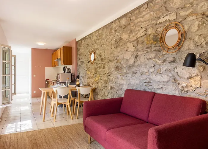 La Grande Maison Rouge