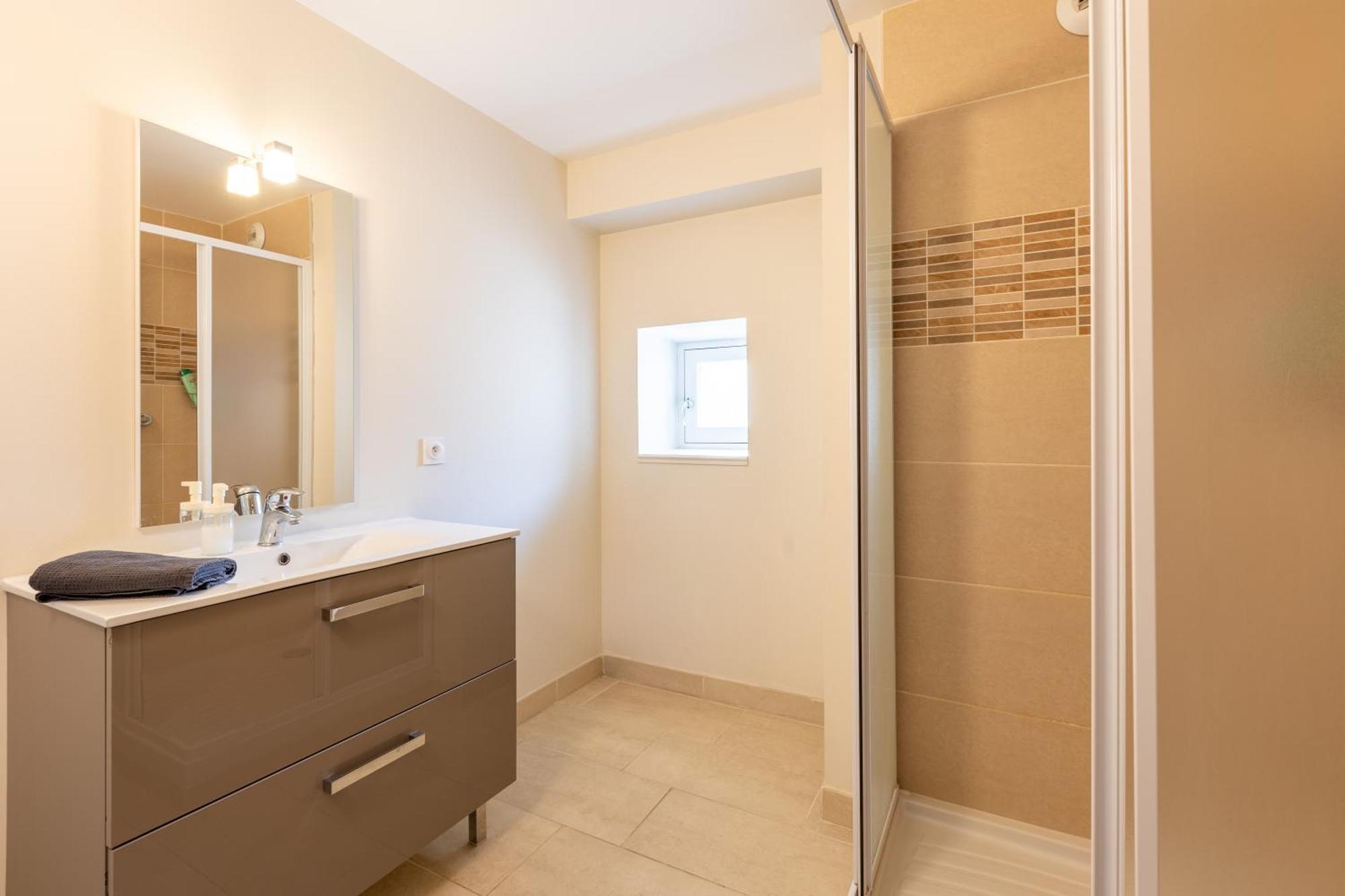 La Grande Maison Rouge Apartment *