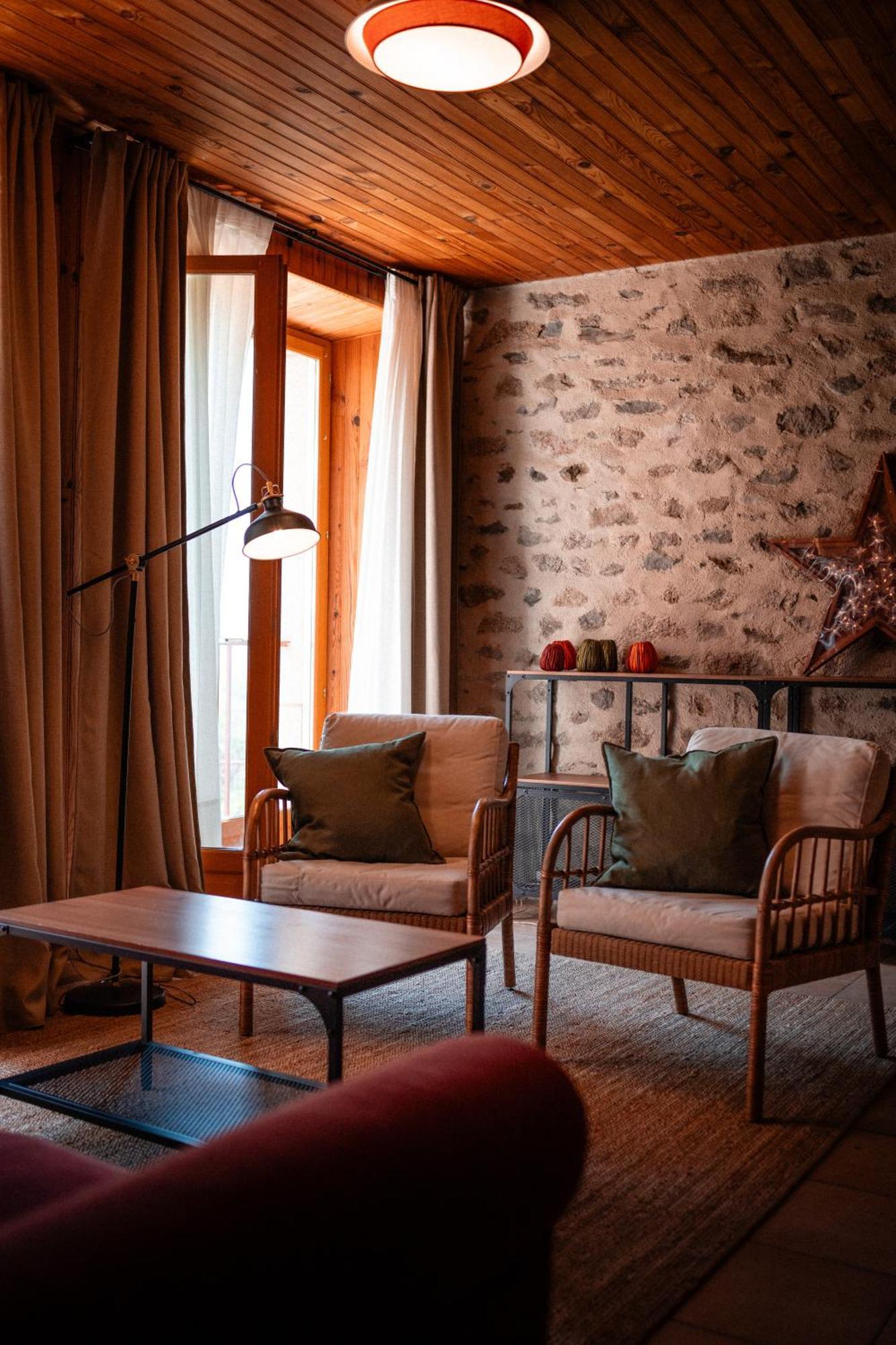 La Grande Maison Rouge Angoustrine