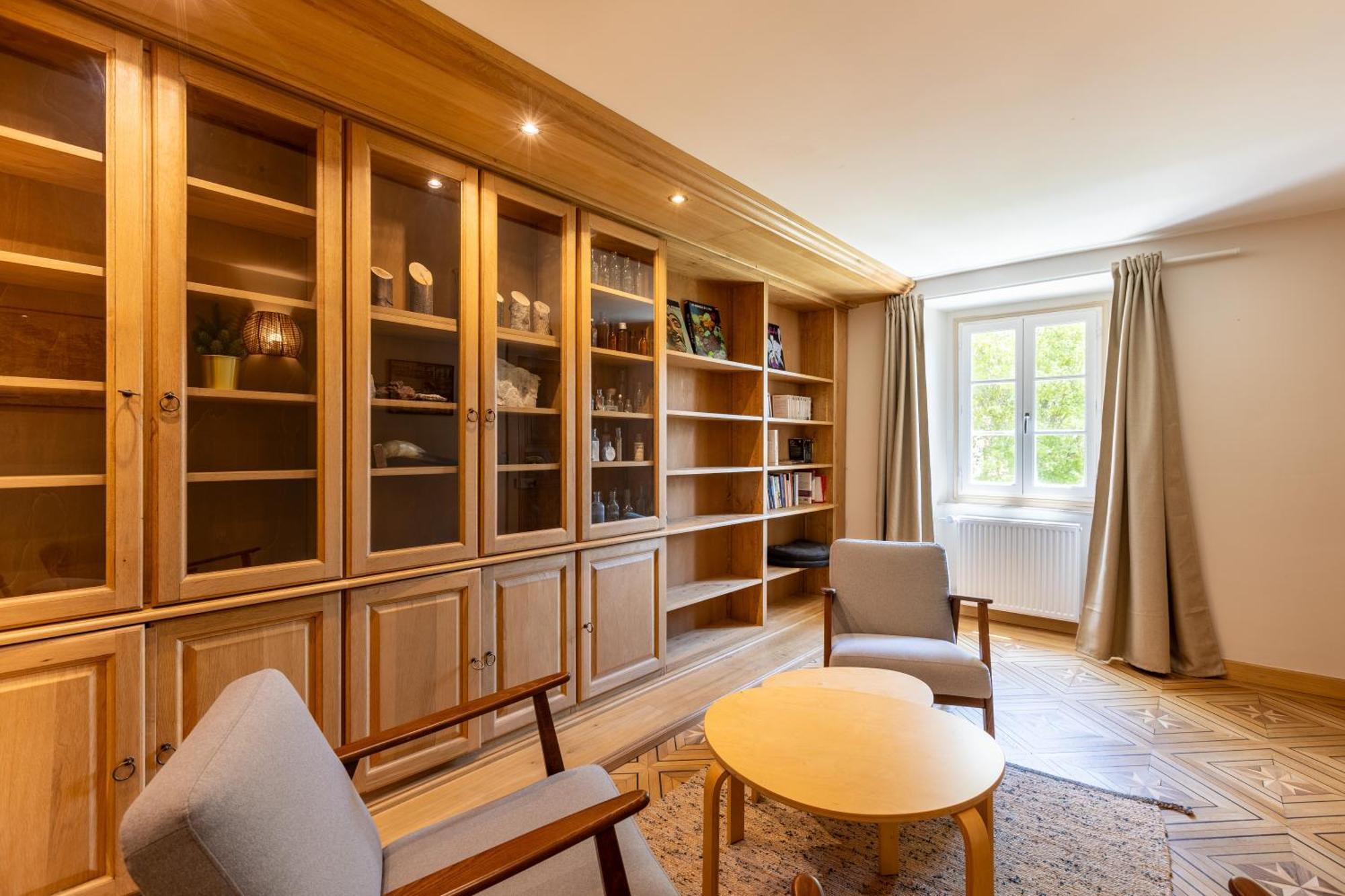 La Grande Maison Rouge Apartment *